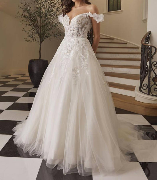 Casablanca - Corinne Wedding Gown