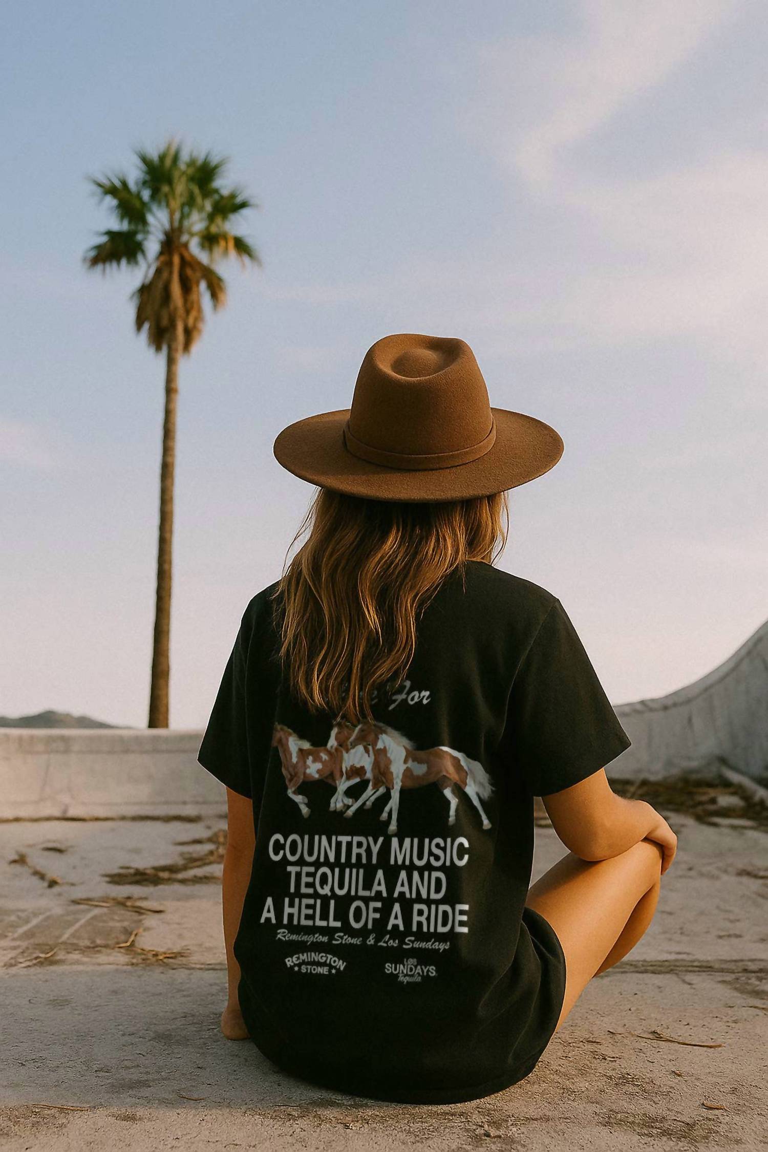Los Sundays Tequila - Unisex The Hell Of A Ride Tee