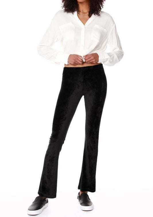 Bobi - Flared Leg Velvet Pants