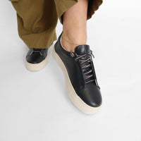 Ateliers Women's Versa Leather Sneaker in black - women's sneaker - view 6