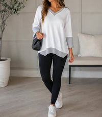 Lulu-B - V-neck Button-back Top
