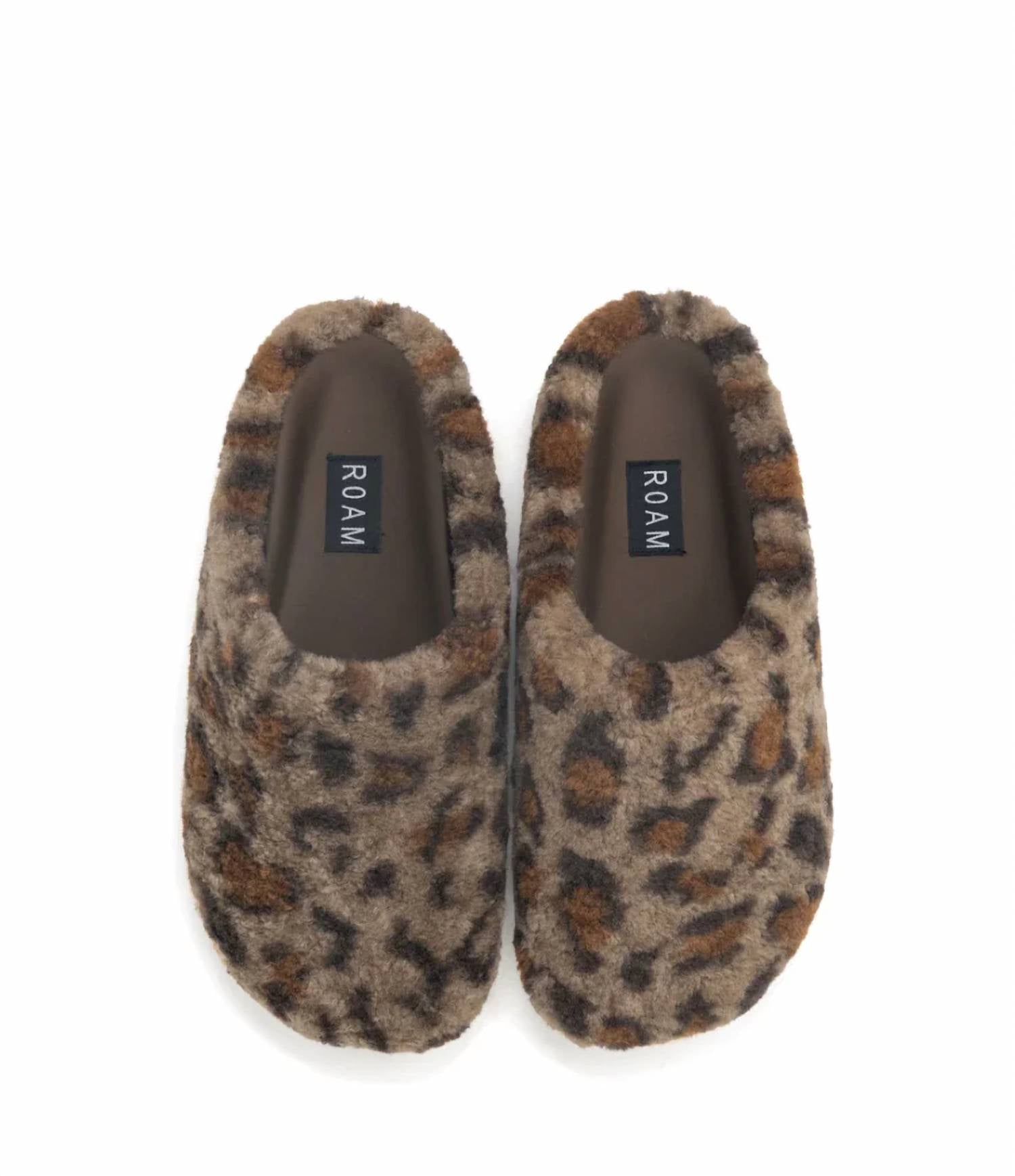 Roam - Women's Fuzzy Leo Clog