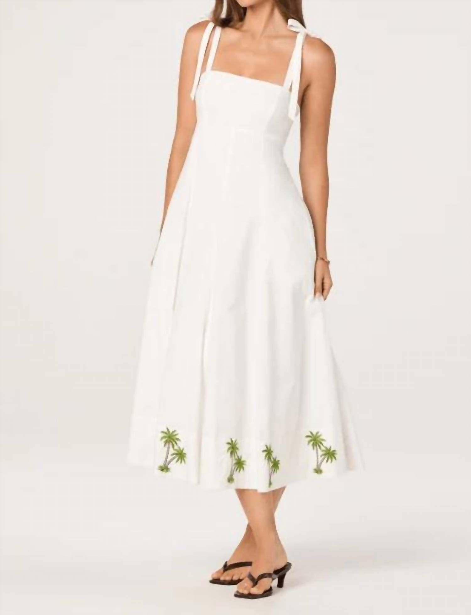 Astr - Shiann Sleeveless Dress