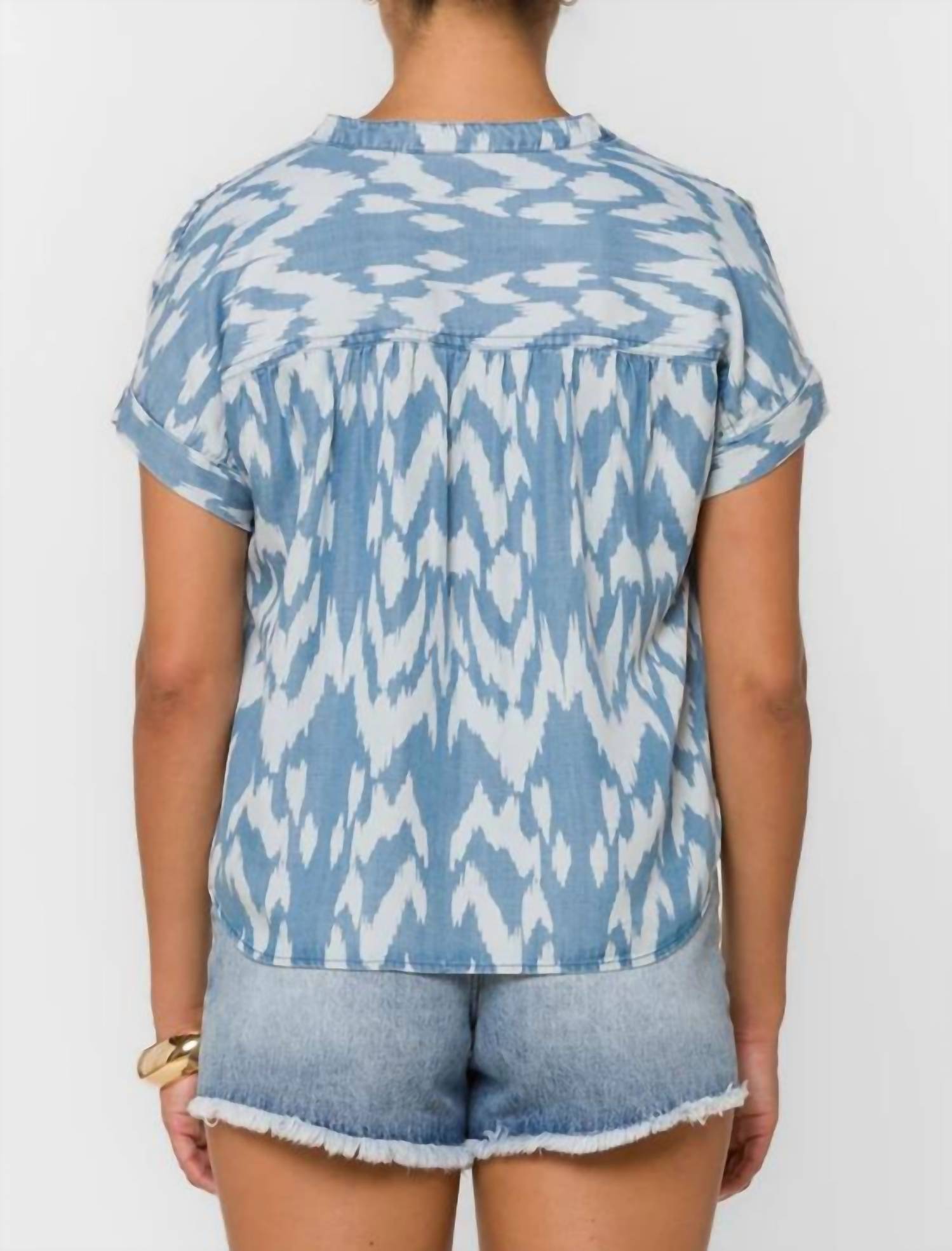 Velvet Heart - Gilson V Neck Top