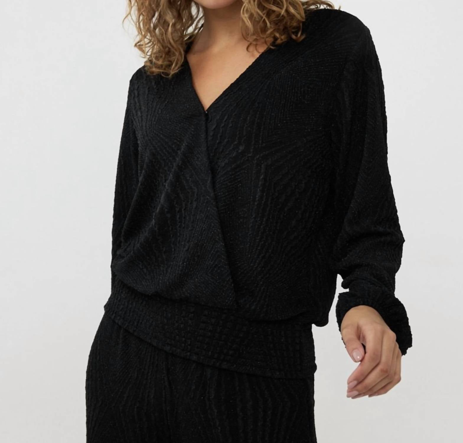 Esqualo - V neck pullover blouse