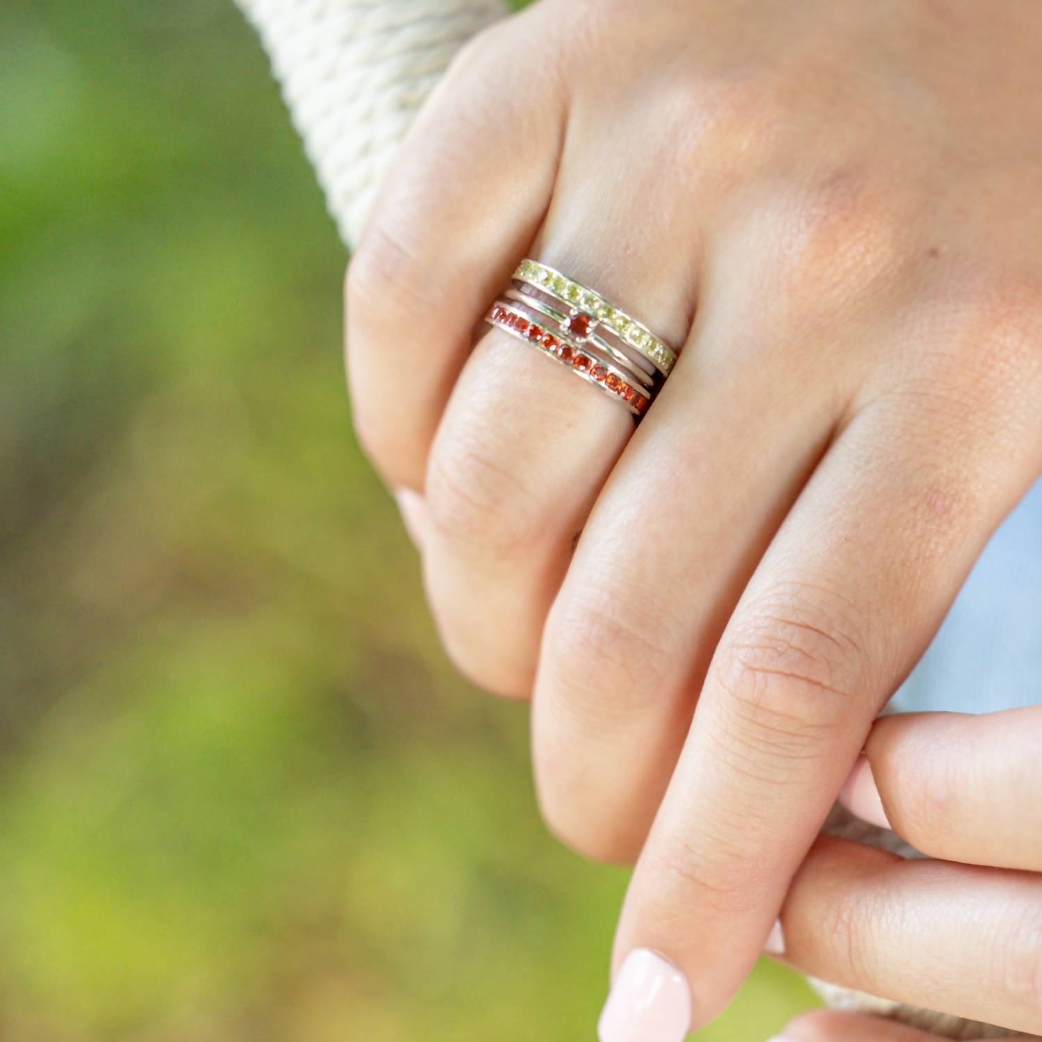 Starlette - Women's Garnet Round Stackable Ring
