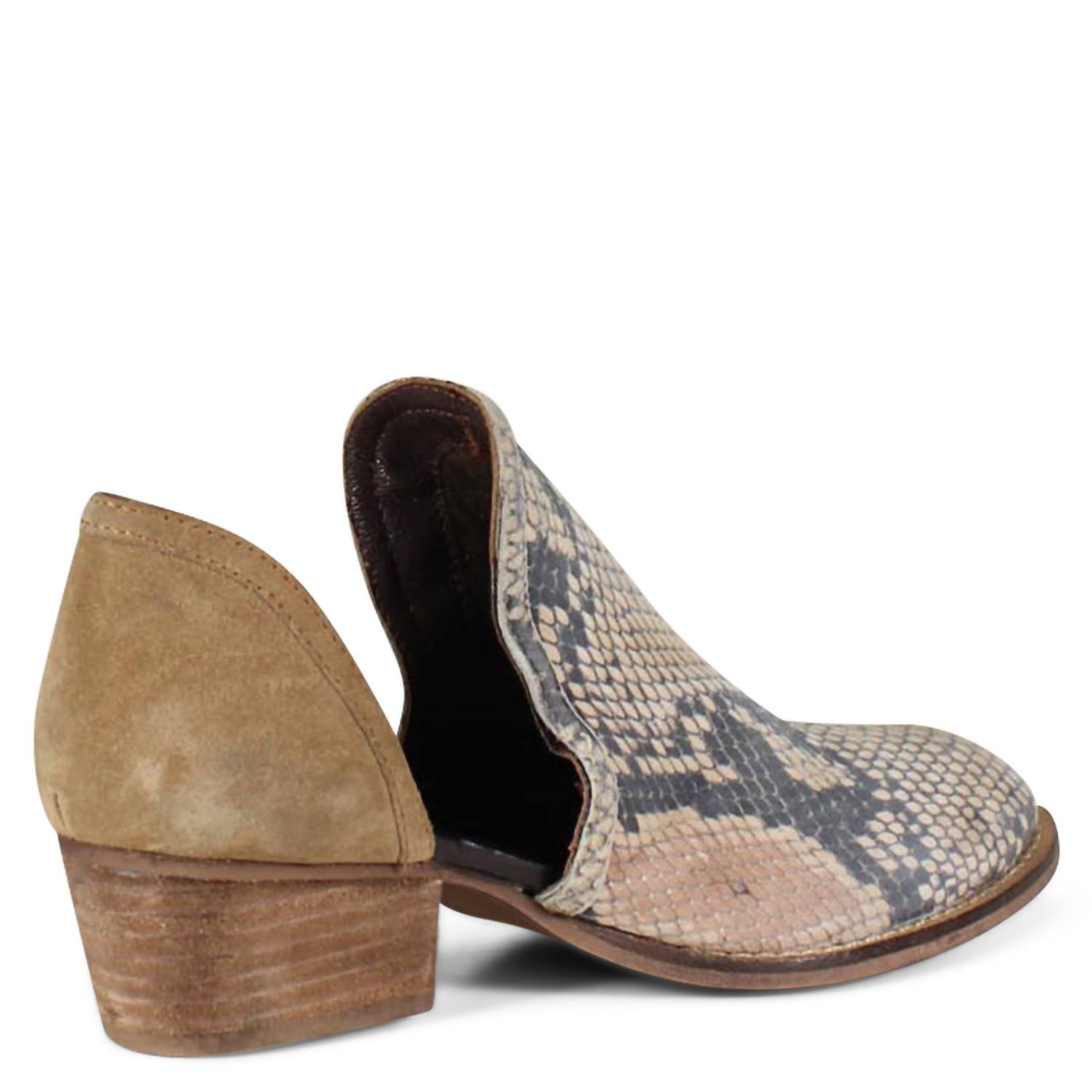 Diba True - Women's Shy Town Side Cut-out Ankle Boots