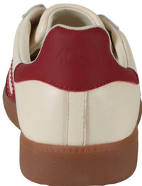 Back 70 - Women's Cloud Nm Low Top Sneakers