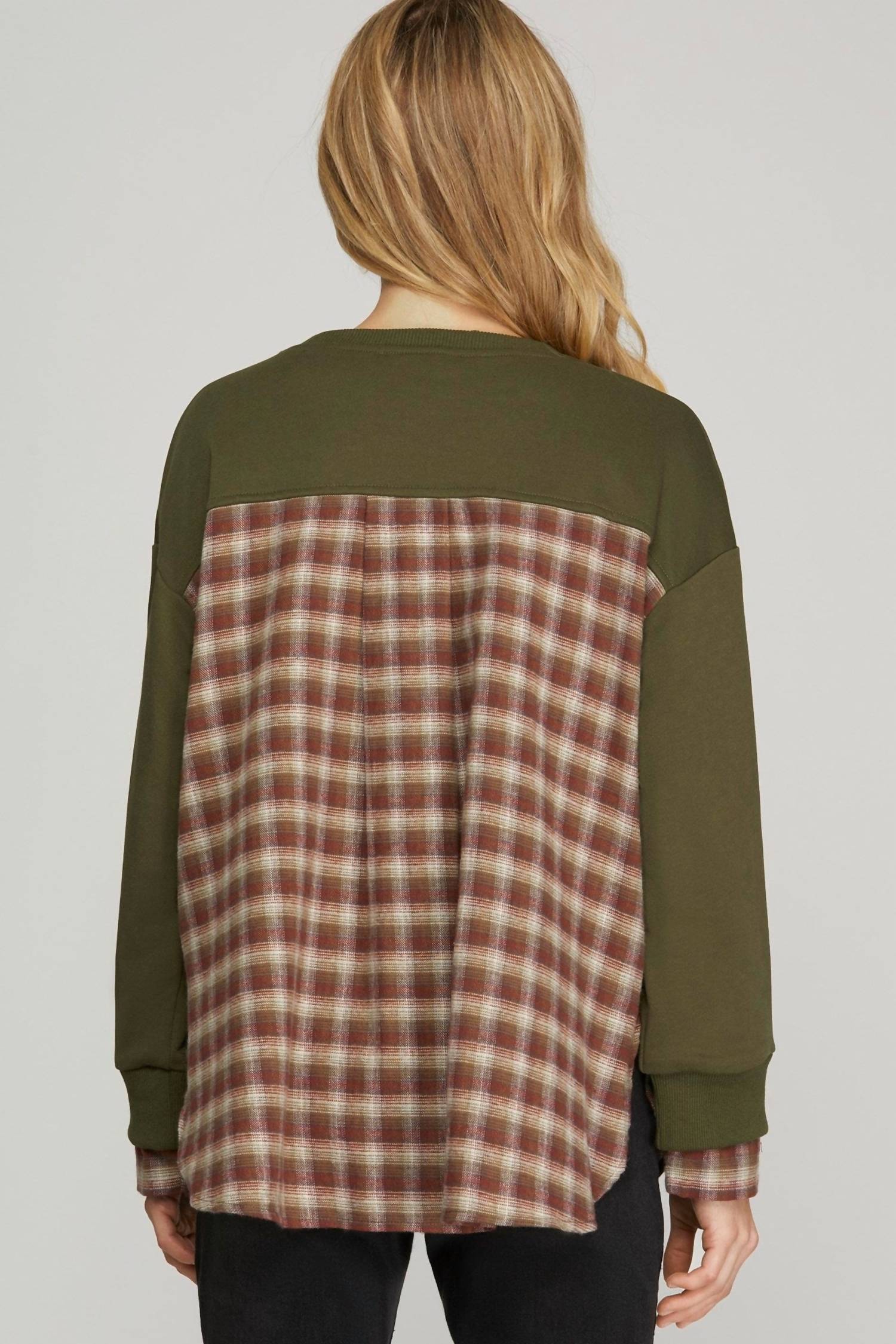 She + Sky - Long Sleeve Sweatshirt With Contrast Plaid Top