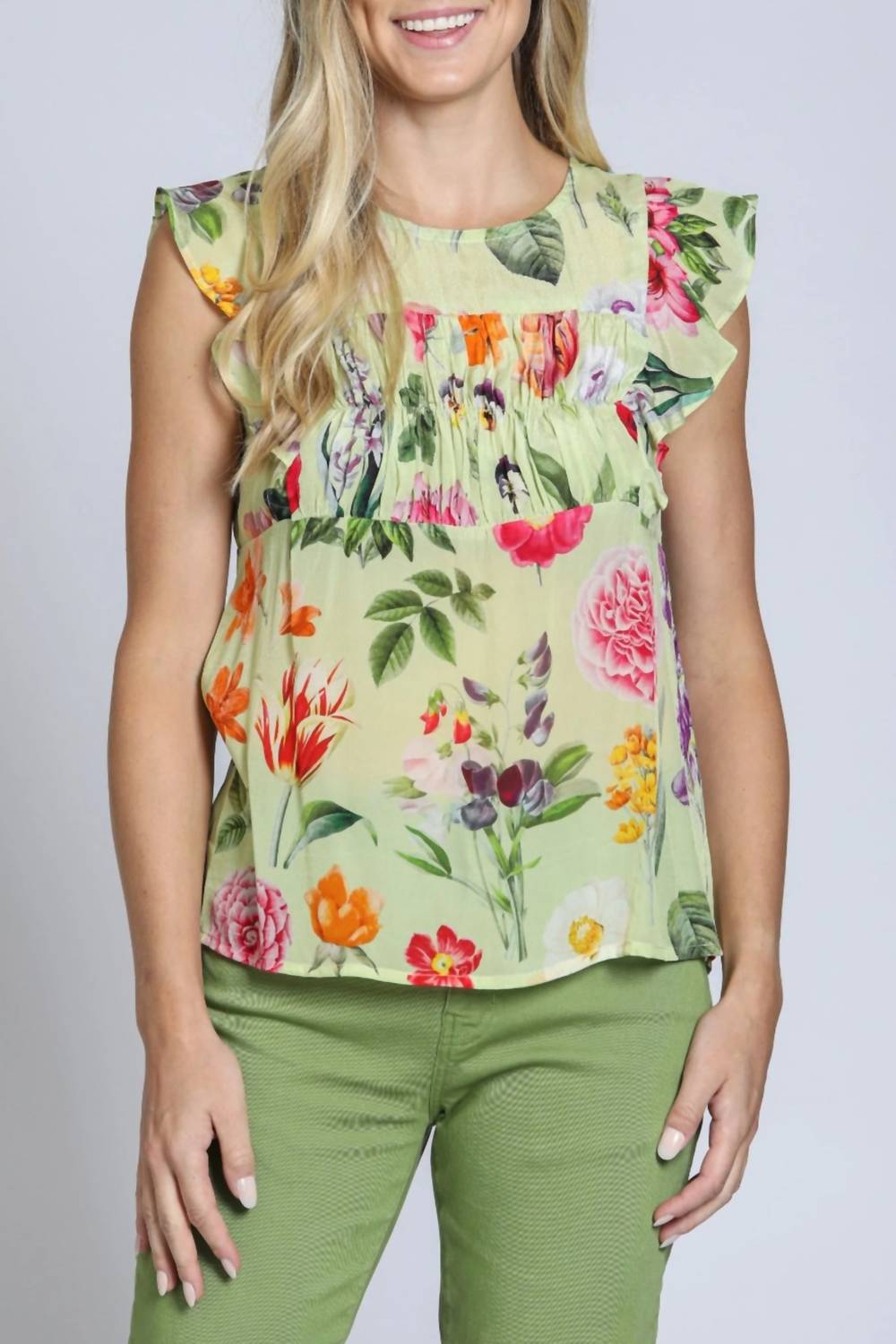 Apny - Sleeveless Flutter Sleeve Top