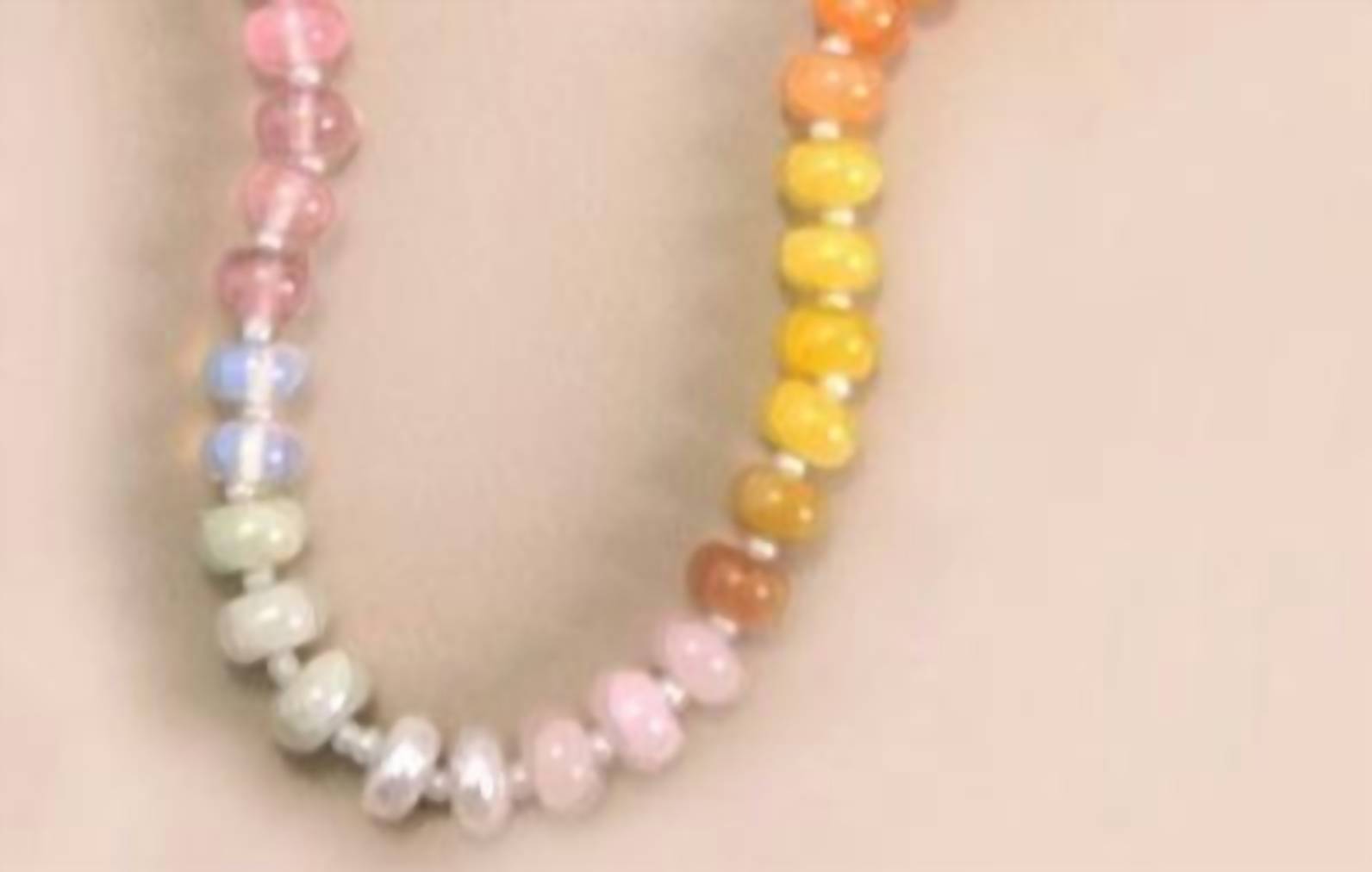 Josslyn By Wall To Wall - Women's Natural Agate Glass Semi-precious Bead Necklace