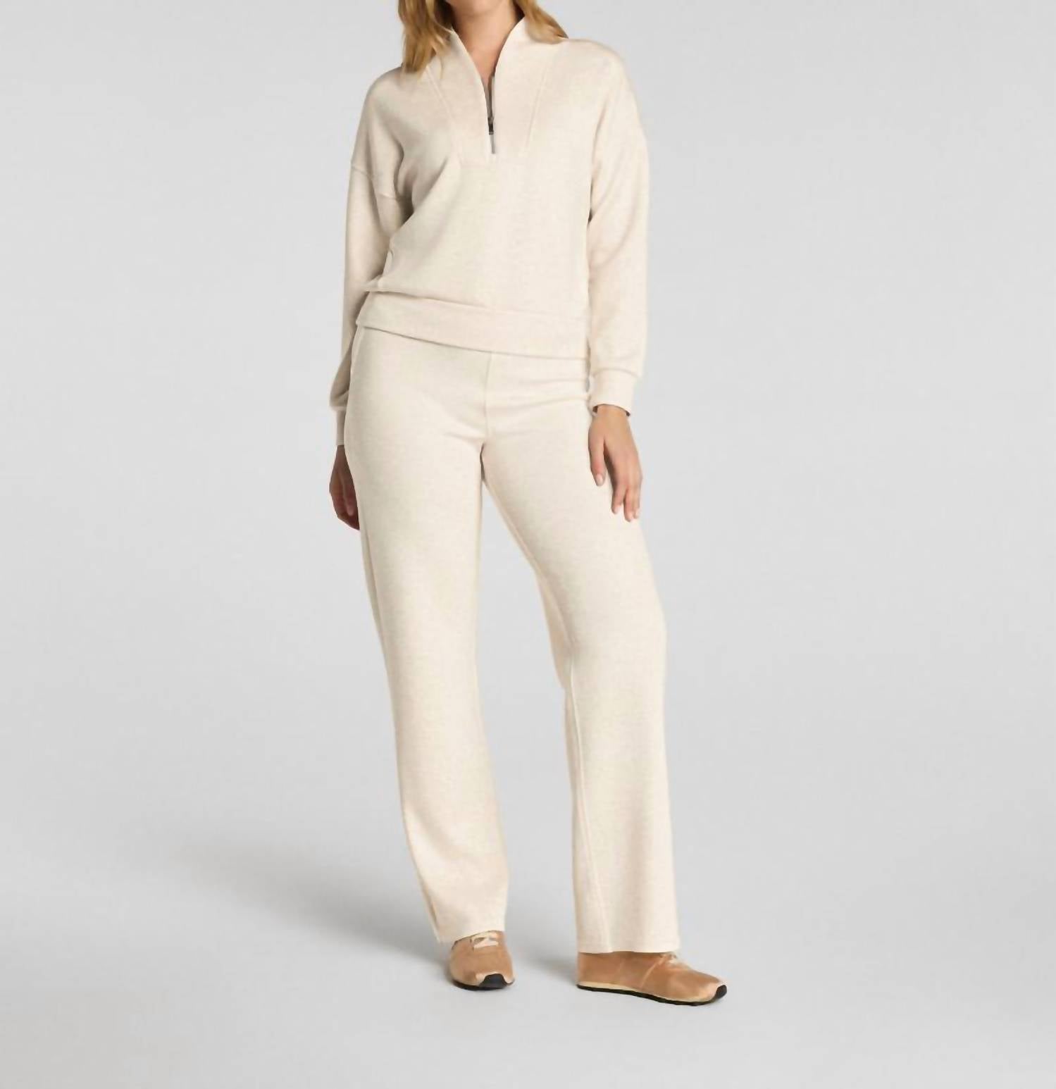 Spanx - Air Essentials Straight Leg Pant