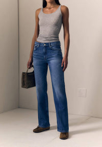 Le Jean - Women's Mid 90's Straight Jean