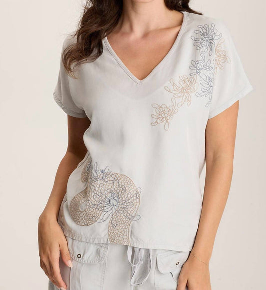 Xcvi - Jolina Twill V-neck Embroidered Tee