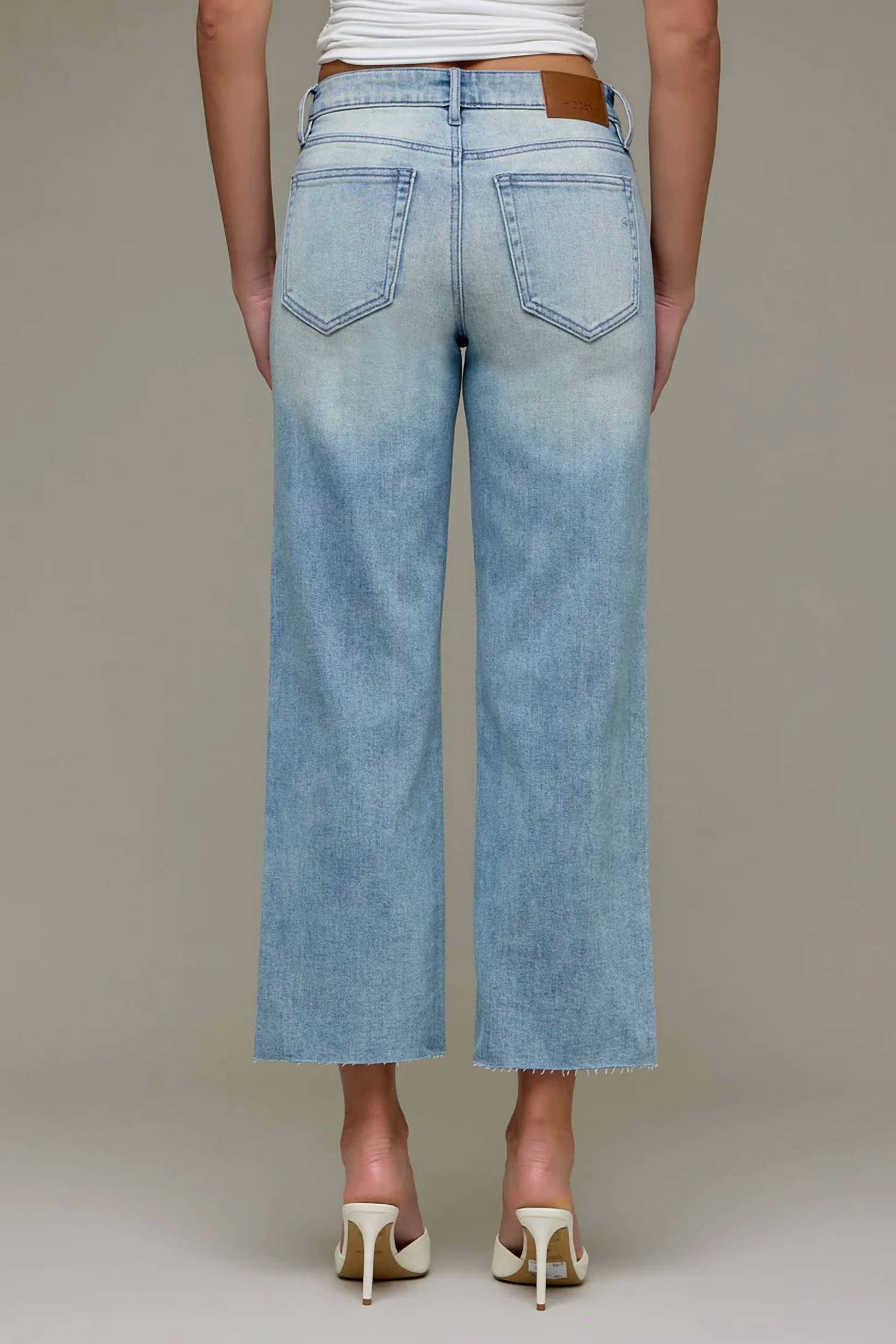 Hidden - Ella Mid Rise Crop Straight Leg Jeans