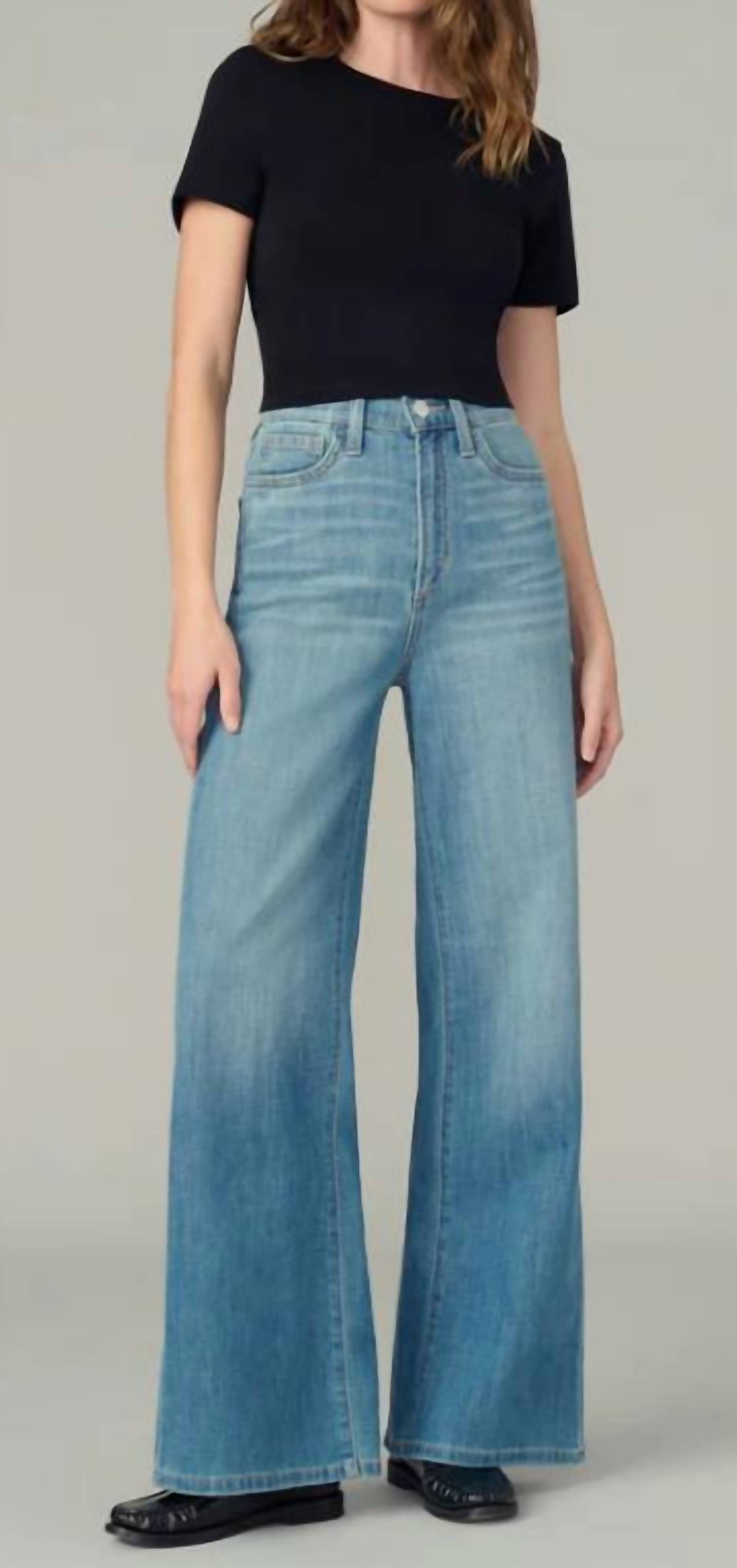 Joe's Jeans Mia Wide Leg Jean - Petite in hot shot - women's jeans