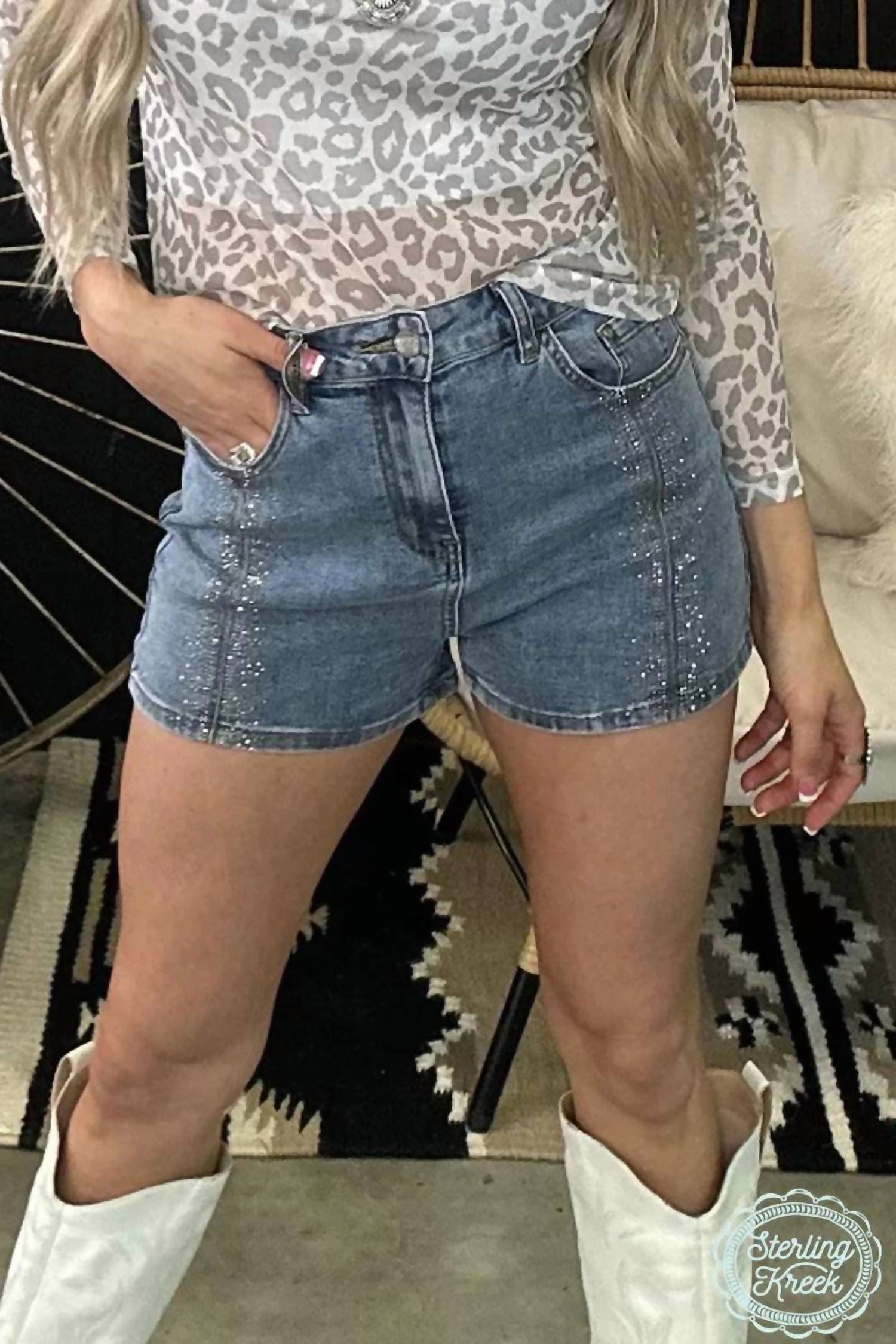 Sterling Kreek - Women's Diamond In The South Shorts
