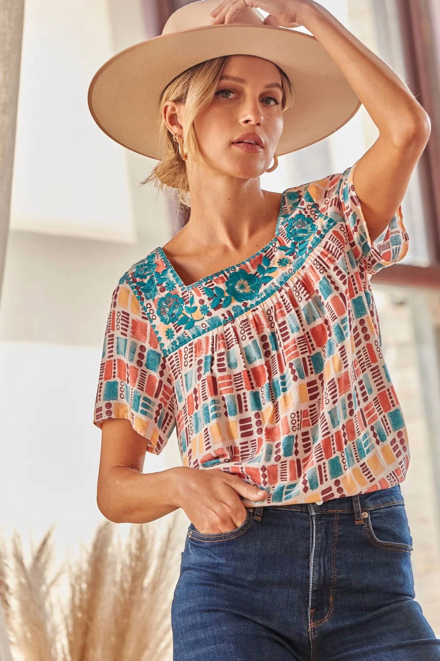 Andree By Unit - Floral Embroidered Printed Top