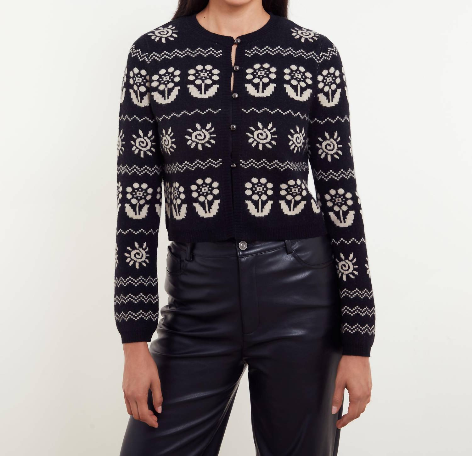 &Isla - Evelyn Floral Motif Cardi Top