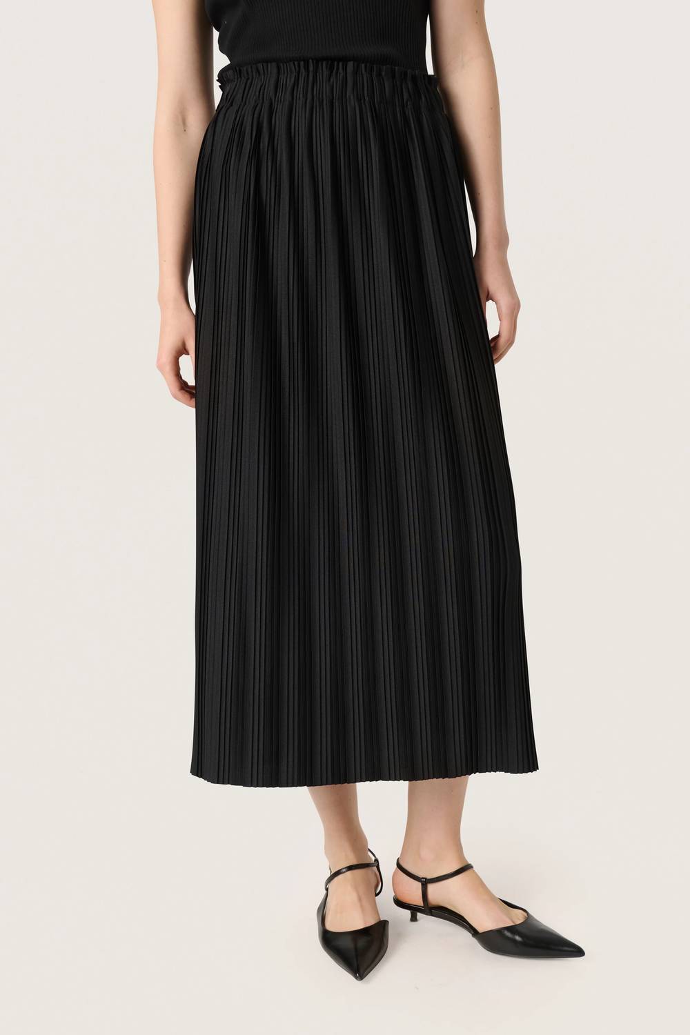 Soaked In Luxury - Sivone Plisse Elastic Waist Maxi Skirt