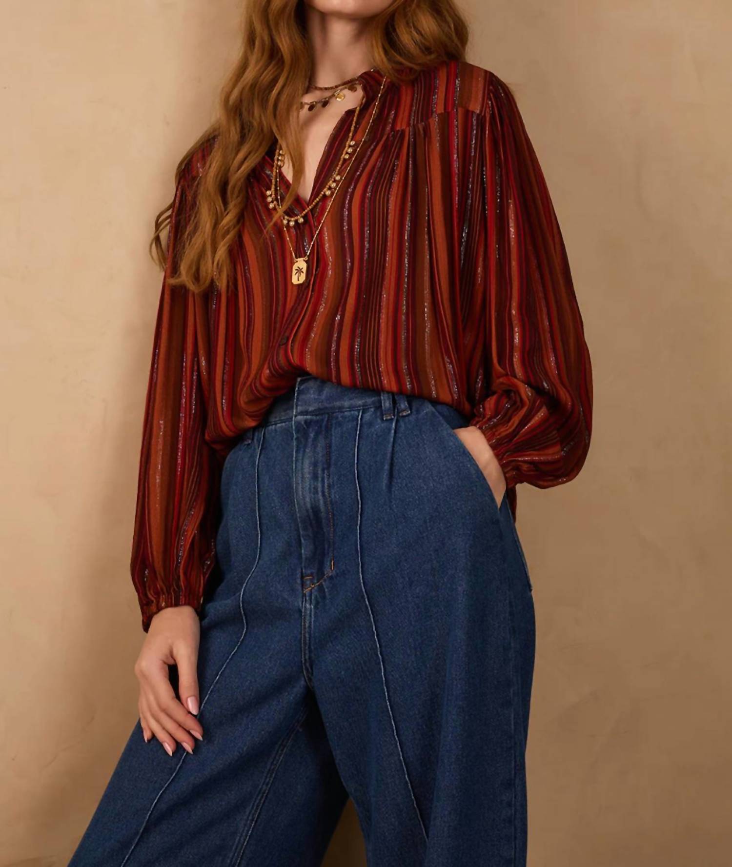 Dress To - Lurex V-neck Buttoned Blouse