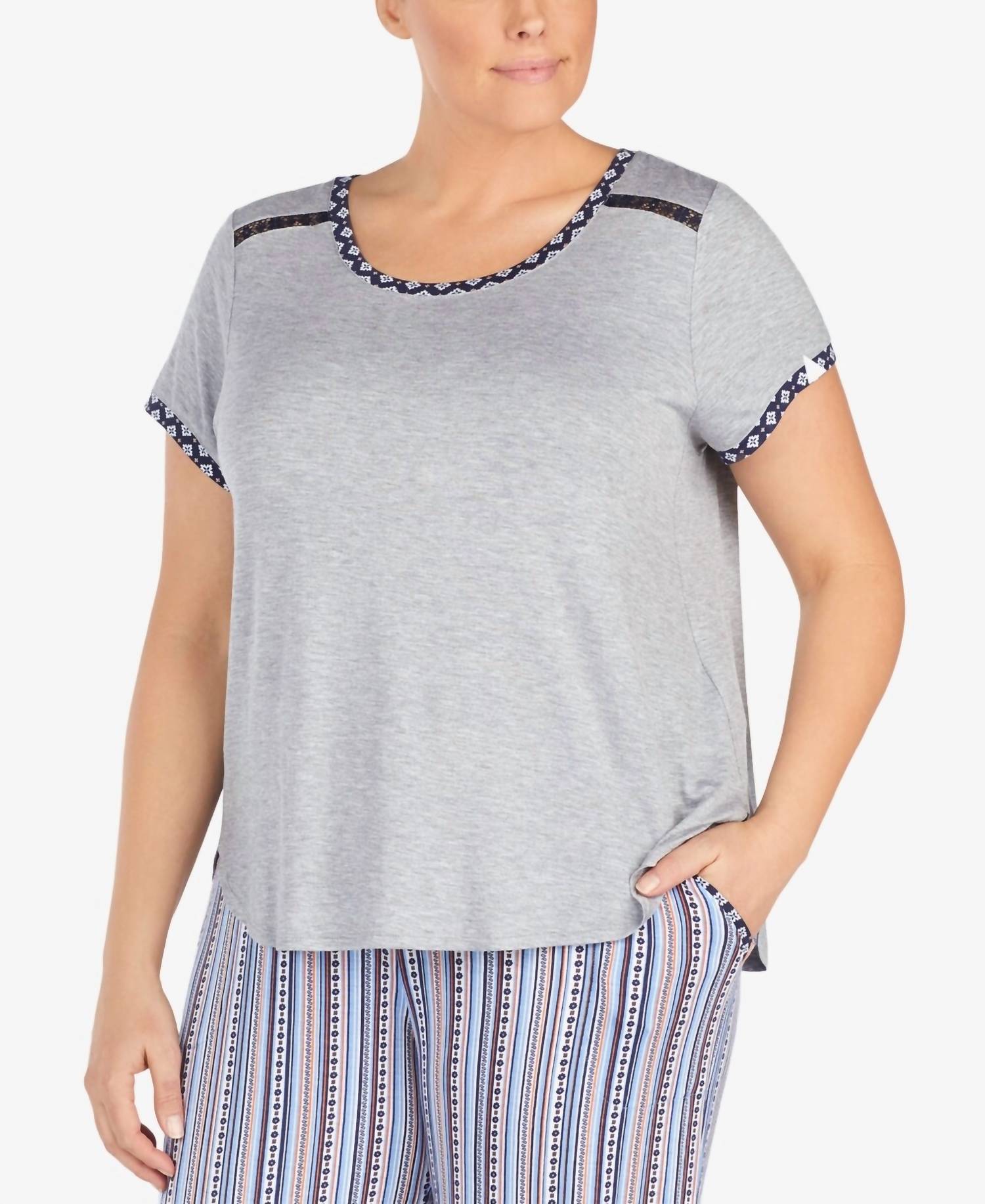 Layla - Women's Sleepwear Plus Size Contrast Trim Lace Pajama Top