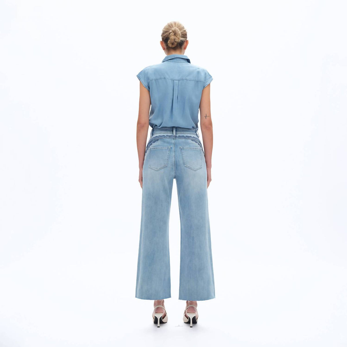 Bayeas - Floral Embroidery Flare Jean