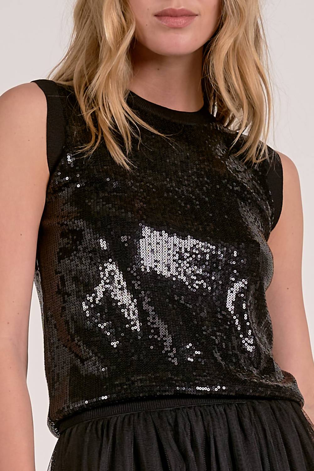 ELAN Divine Top in black - women's shirt