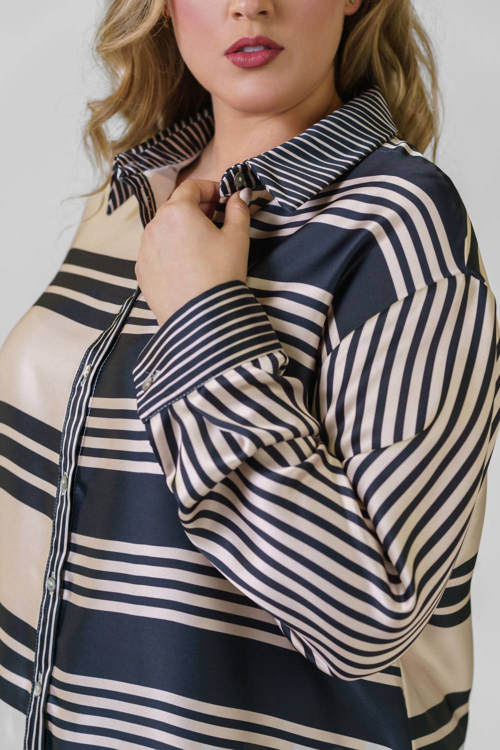 Never Fully Dressed - Mono Stripe Roz Shirt - Plus