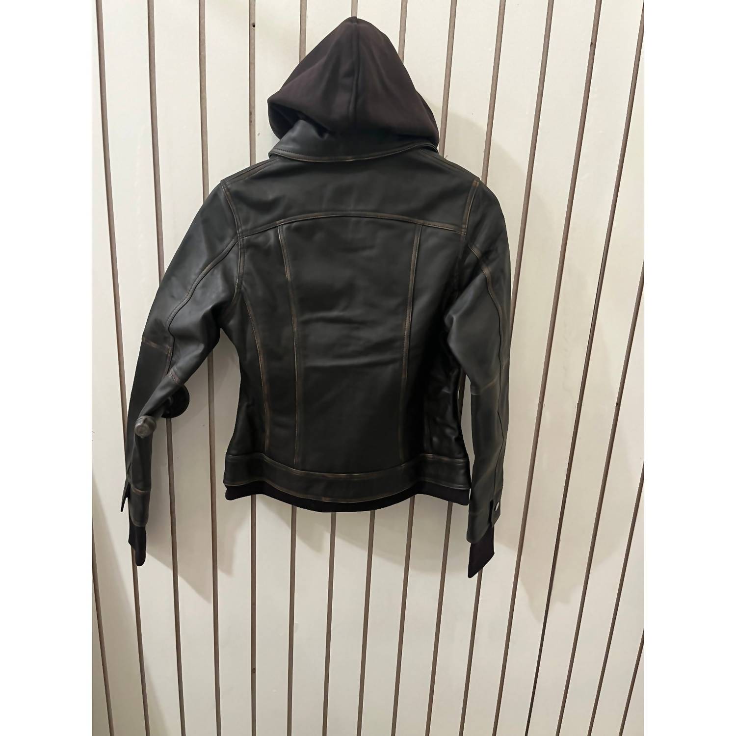 Decrum - Women's Tralee Bomber Leather Jacket With Removable Hoodie