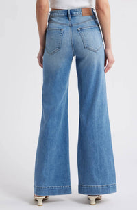 HIDDEN High Waist Flare Jeans in pintucks - women's jeans - detail view