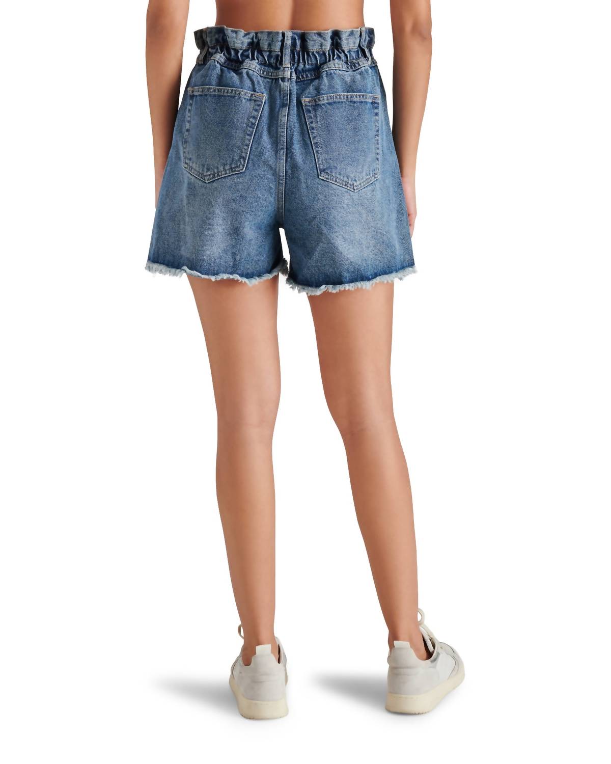 STEVE MADDEN Lunetta Shorts in med blue denim - women's shorts - detail view
