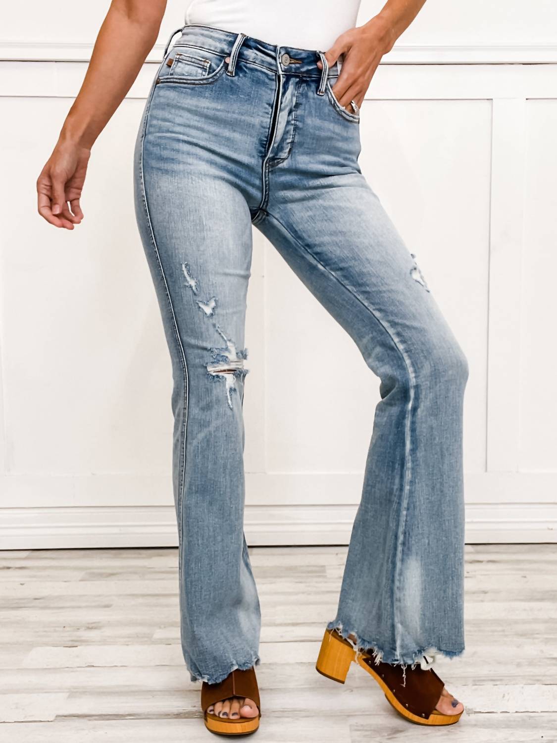Judy Blue - Midrise Tummy Control Destroyed Flare Jeans