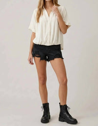 Doe And Rae - Collared Front Bubble Shirt Top