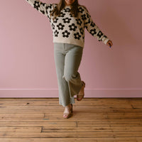 Sunday Edition - Daisy Crewneck Sweater