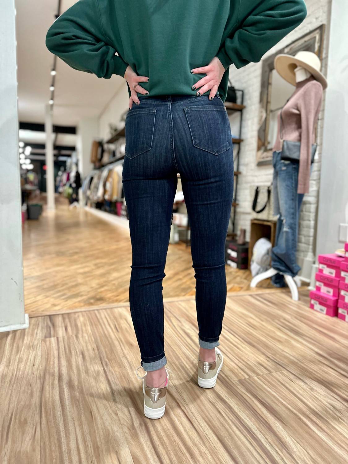 Judy Blue - Handsand Resin Skinny Jeans