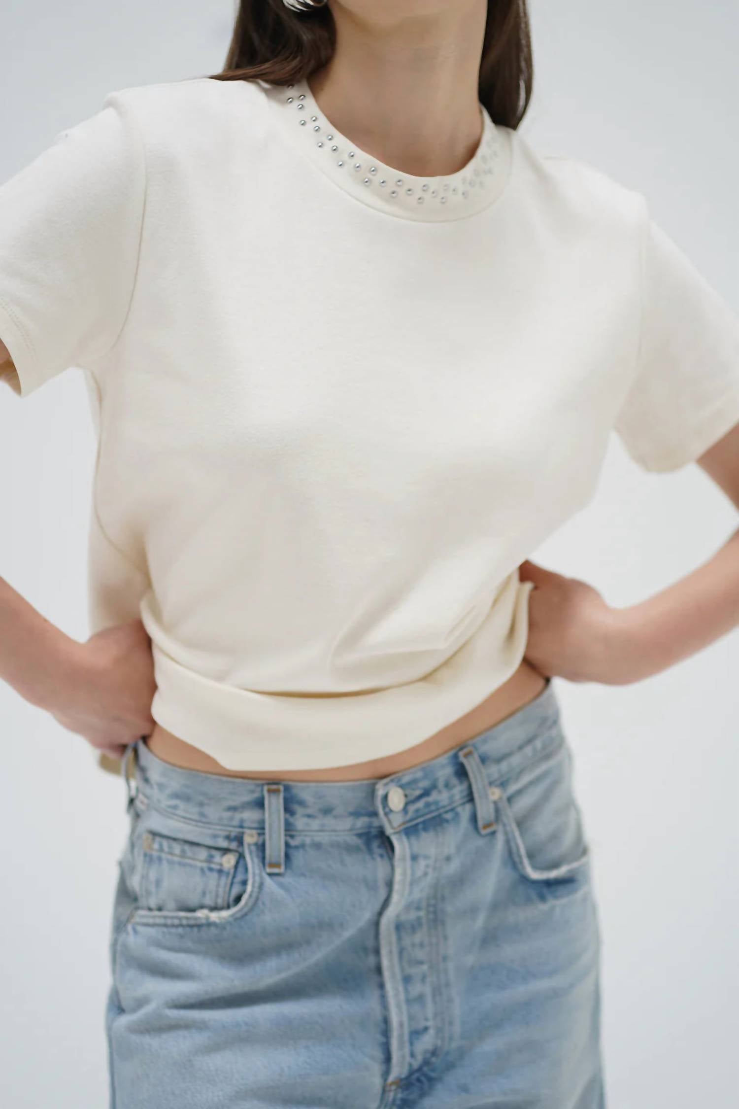 Lna - Paula Tee