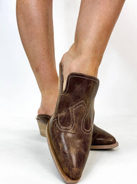 Corkys Footwear - Women's Saloon Western Mules