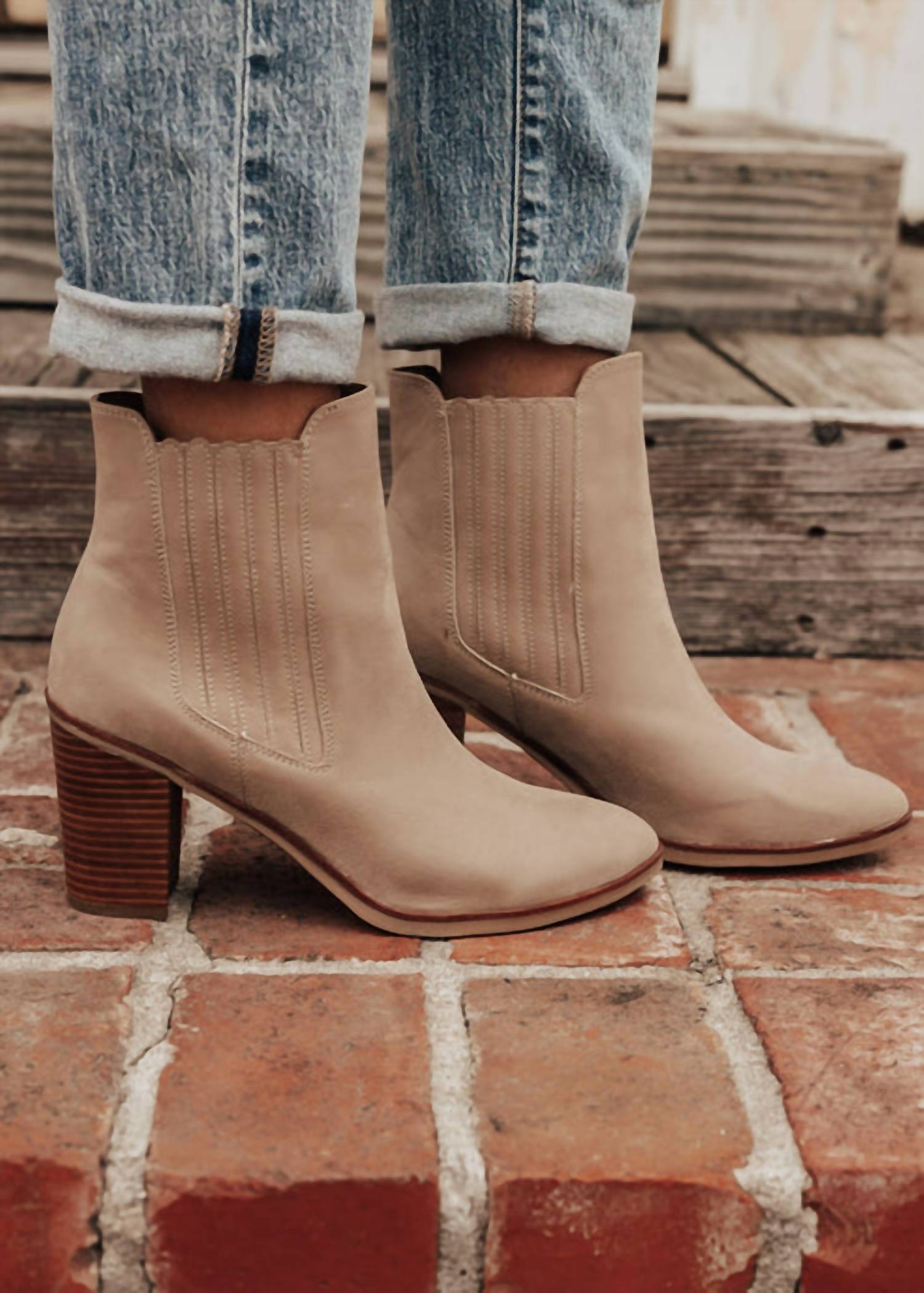 Mia - Women's Santos Bootie