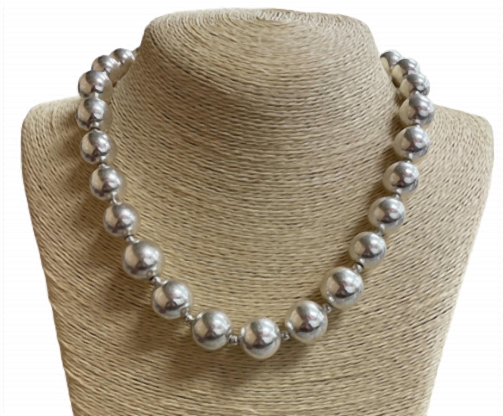All That Glitterz - Women's Ball Beaded Short Necklace