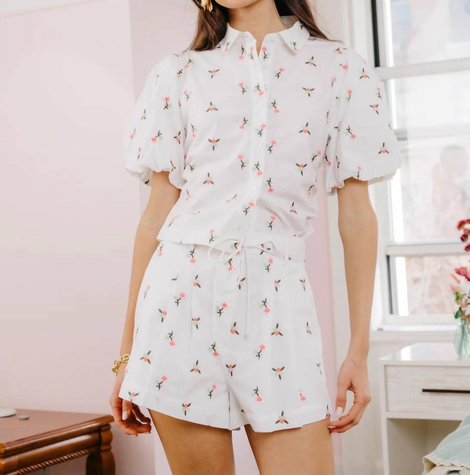 Love The Label - Sammie Short