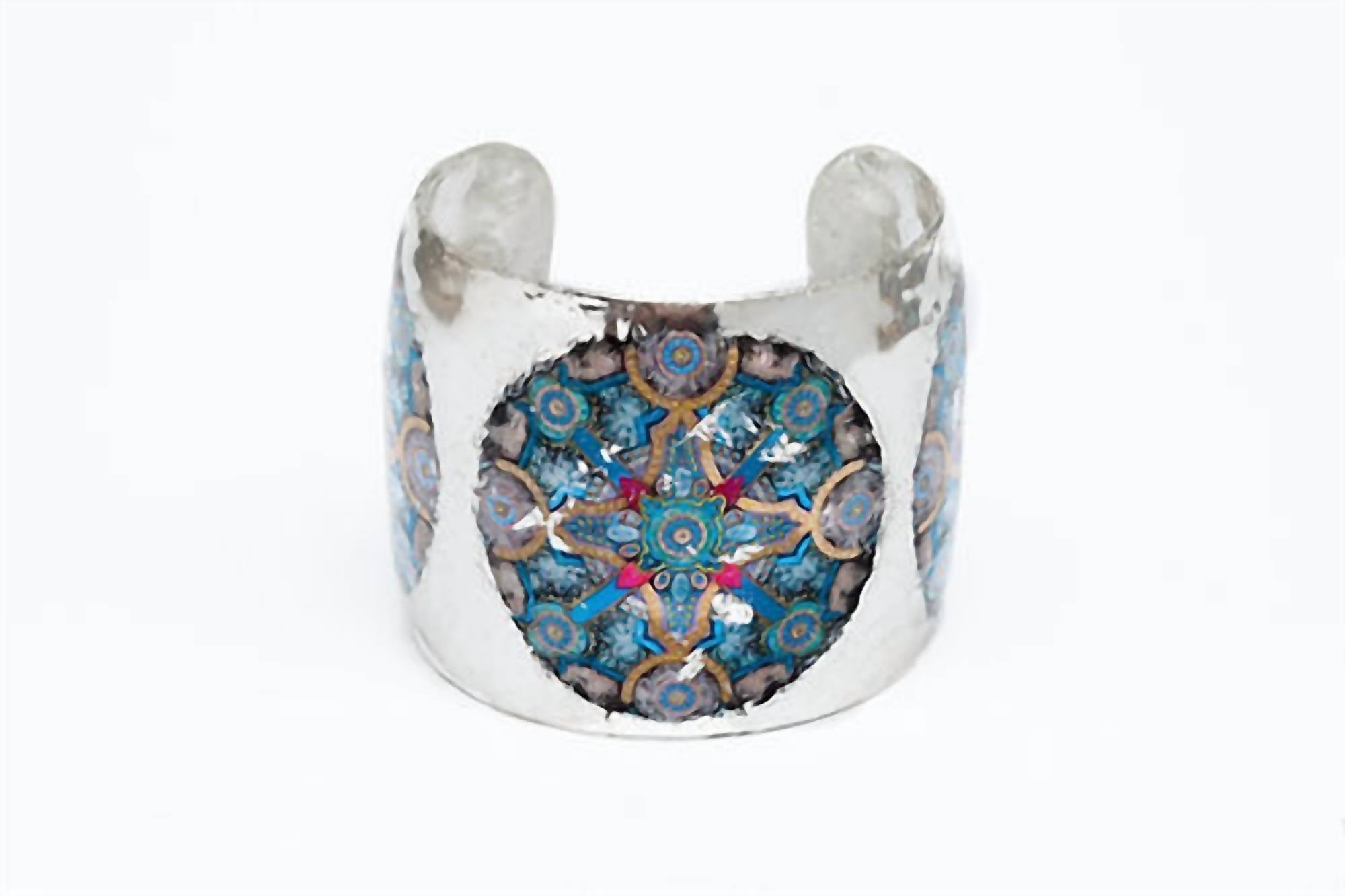 Avenue Chic - Women's Charlemagne Cuff