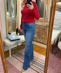 Lovervet - High Rise Relaxed Flare Jeans