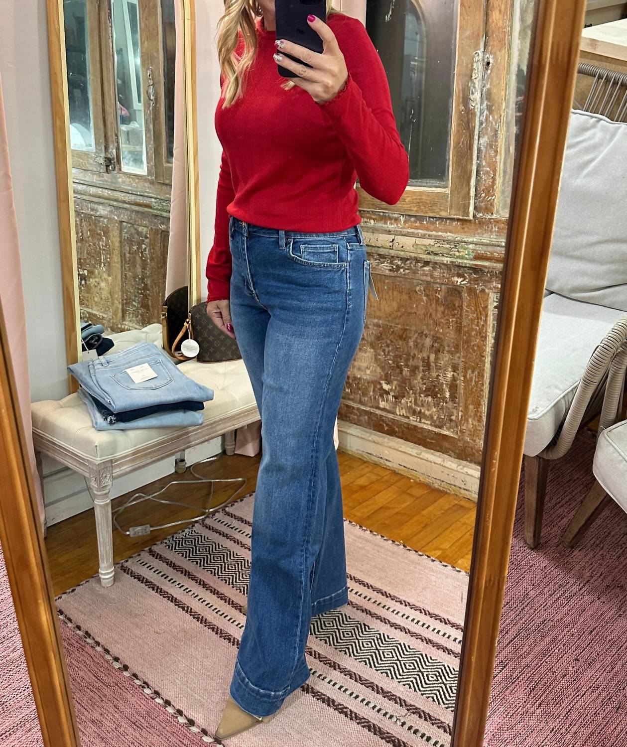 Lovervet - High Rise Relaxed Flare Jeans