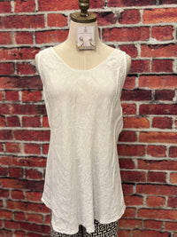 TEMPO PARIS Women's Essential Linen Blend Swing Tank Top in white - women's tank top