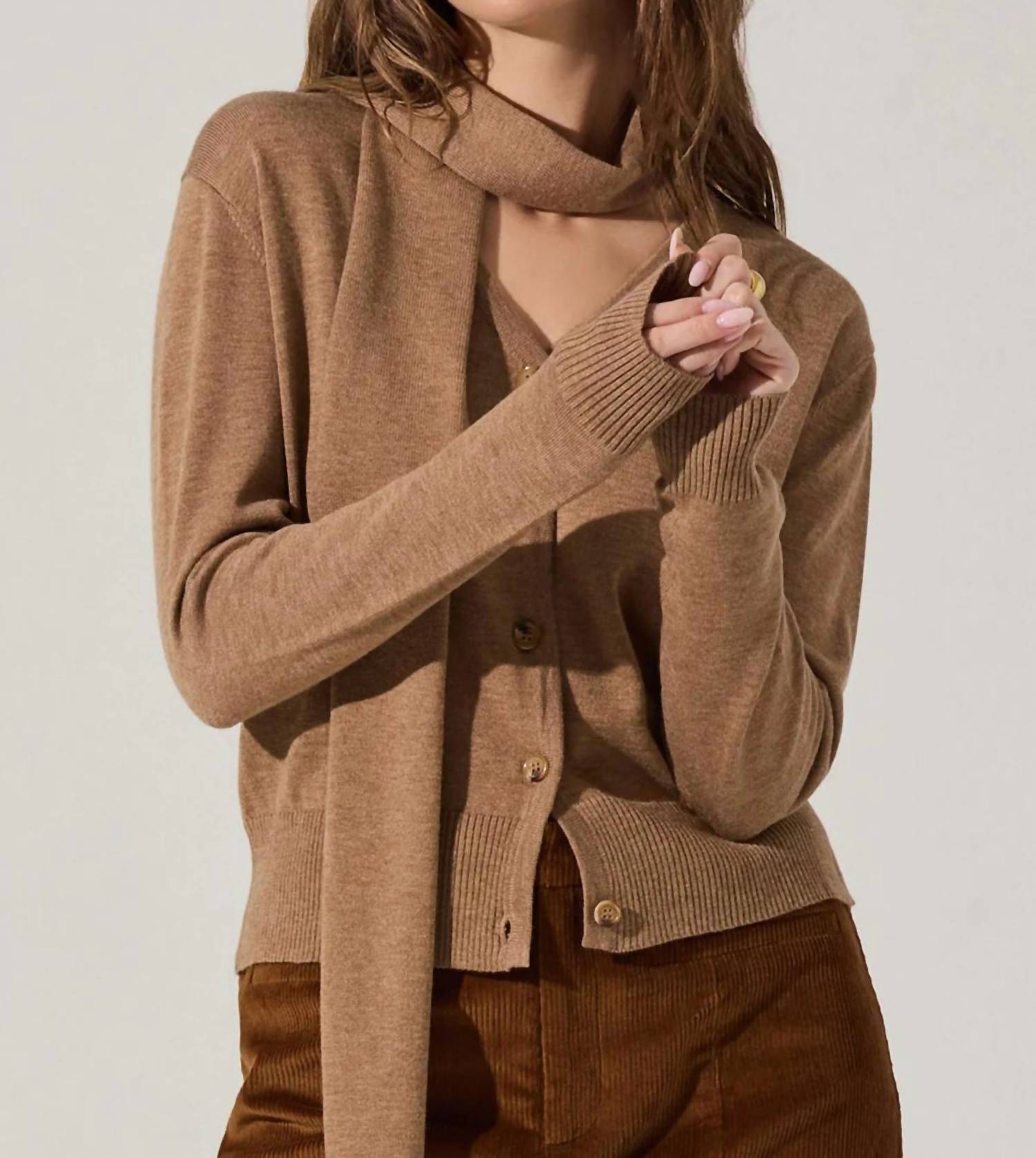 Astr - Glynne V-neck Scarf Cardigan Sweater