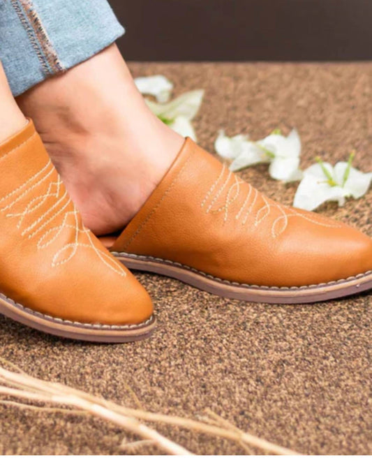 Everglades - Women's Western Embroidered Slide Mules