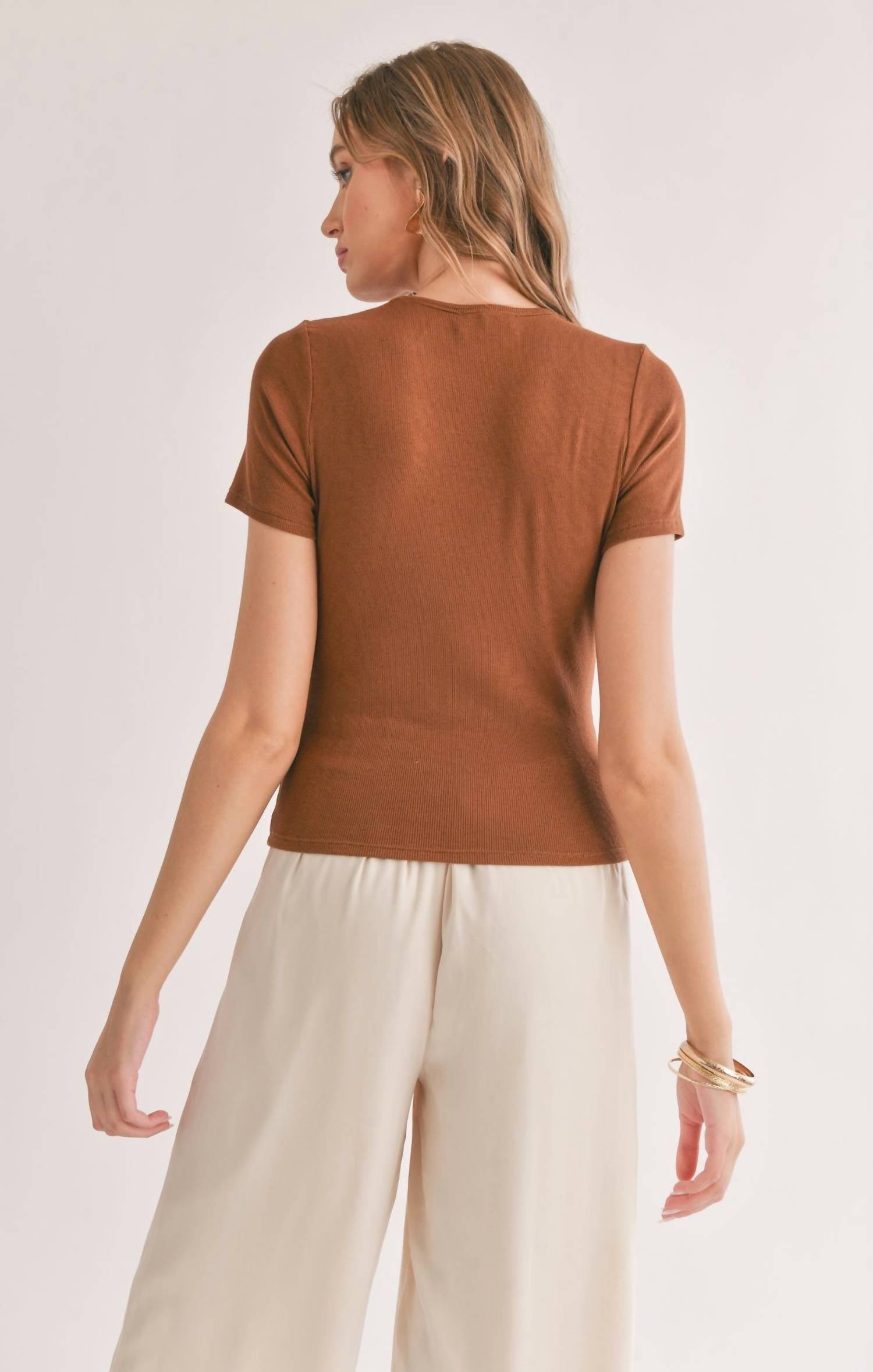 Sadie & Sage - Marshmallow Fitted Crop Tee