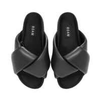 ROAM Women's Foldy Puffy Sandals in black - women's sandal - detail view