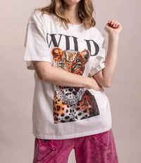 Blue Velvet - Oversized Wild Leopard Graphic T-shirt